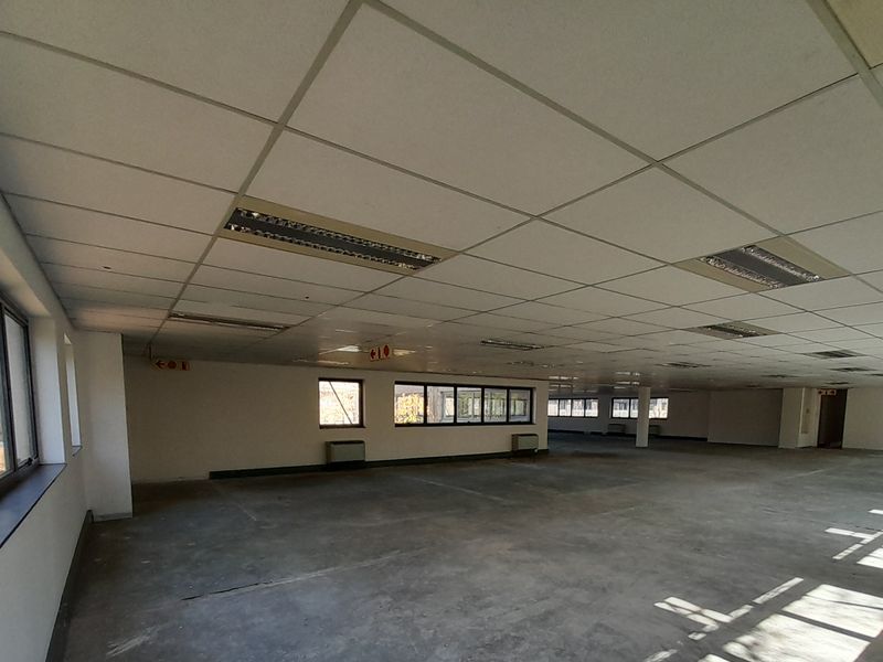 683m First Floor White Box Office To Let in Block E Central Park Randjespark - Photo 8