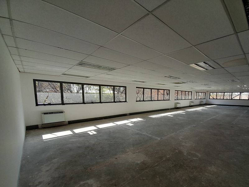 683m First Floor White Box Office To Let in Block E Central Park Randjespark - Photo 4