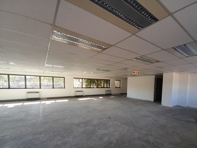 683m First Floor White Box Office To Let in Block E Central Park Randjespark - Photo 2