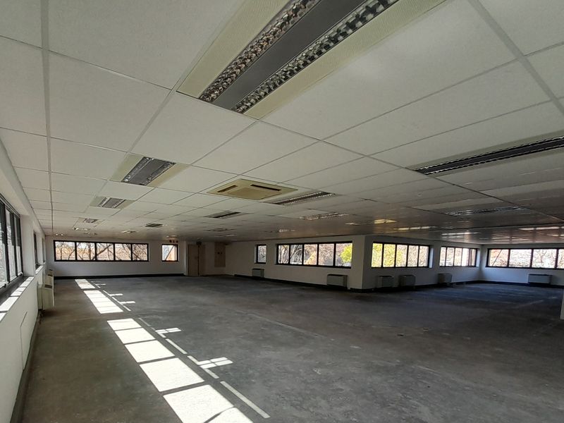 683m First Floor White Box Office To Let in Block E Central Park Randjespark - Photo 5