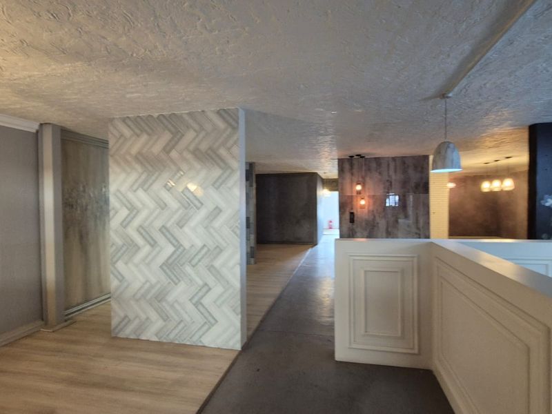 Spacious 607m2 Warehouse To Let in Secure Hennopspark Location - Photo 8