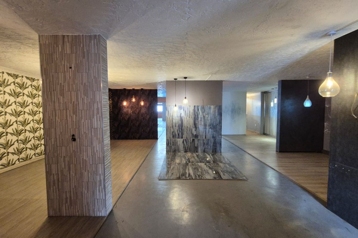 Spacious 607m2 Warehouse To Let in Secure Hennopspark Location - Photo 5