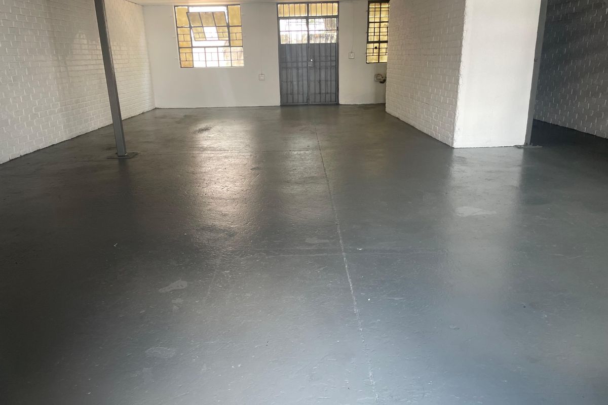 125 Sqm Warehouse UNIT with 3 Phase Power - Photo 3