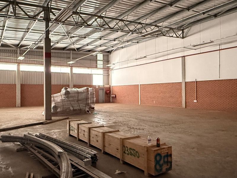 673m2 Warehouse To Let, Prime Location in Twenty One Industrial Estate - Photo 8