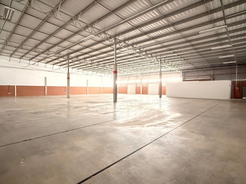 1,315m2 A-Grade Warehouse To Let in Twenty One Industrial Estate - Photo 10