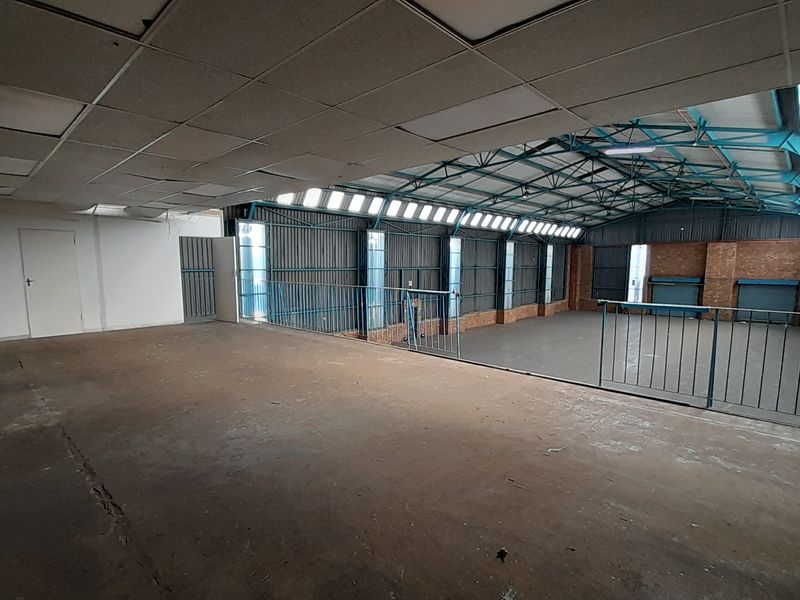 1,841m Versatile Warehouse and Office Hub in Secure Mifa Industrial Park - Photo 6