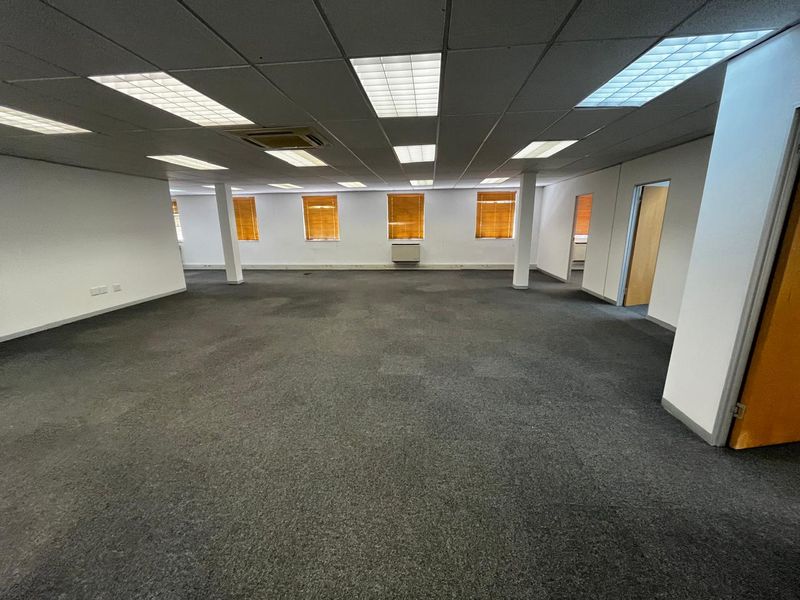 PRIME OFFICE SPACE IN TYGERVALLEY, BELLVILLE - Photo 9