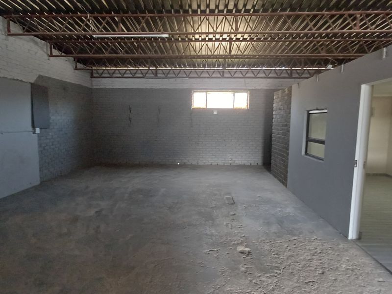 Industrial Property To Let in Meyerton - Photo 5