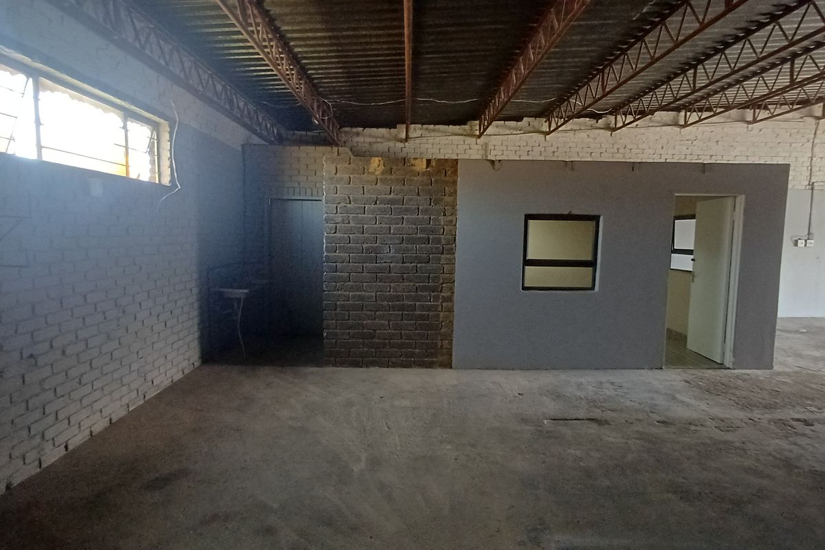 Industrial Property To Let in Meyerton - Photo 4