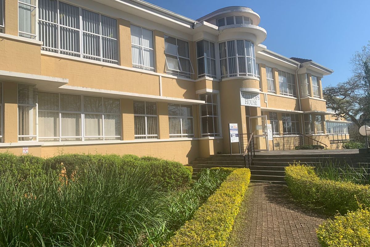 422sqm Office @ Hilltops Office Park to let @ R42 200 plus Vat - Photo 2
