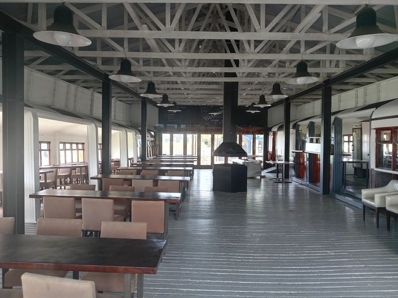 Restaurant and Function Venue to let - Photo 7