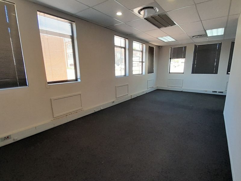 191m Office Presence in a Proven Office Address in Pretoria East - Photo 9