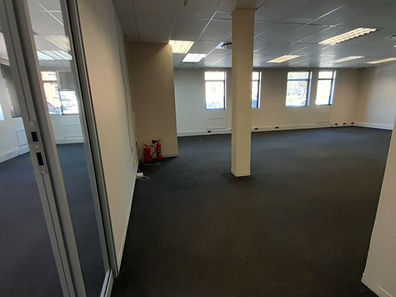 191m Office Presence in a Proven Office Address in Pretoria East - Photo 8