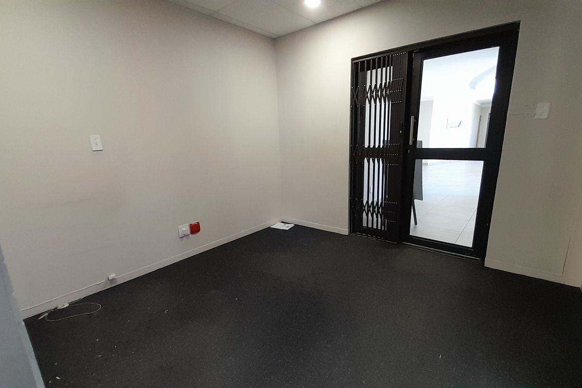 191m Office Presence in a Proven Office Address in Pretoria East - Photo 4