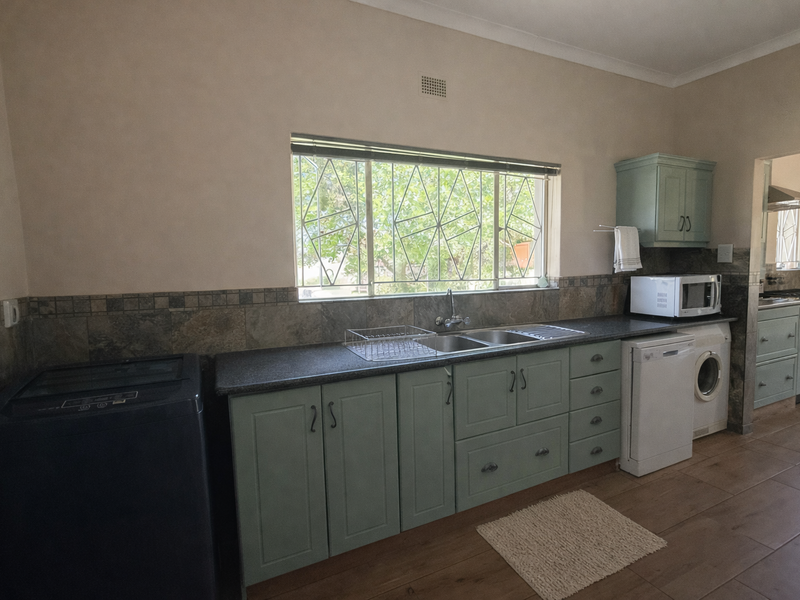 Exceptional 128-Hectare Grazing Farm with Strong Water Infrastructure and Spacious Homestead - Photo 10