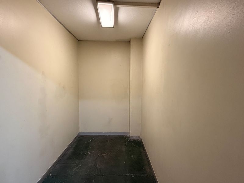 Modern, High-Clearance 519m2 Warehouse in Prime Samrand Logistics Hub - Photo 6