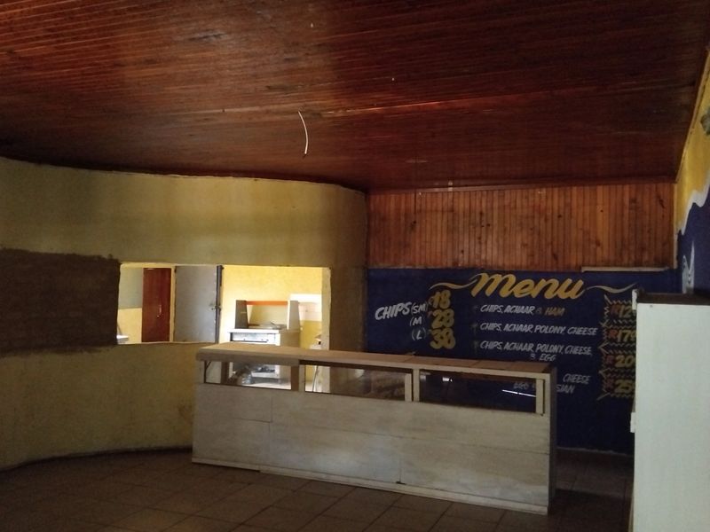 Prime Commercial Property in Promosa – Exceptional Business Opportunity - Photo 8