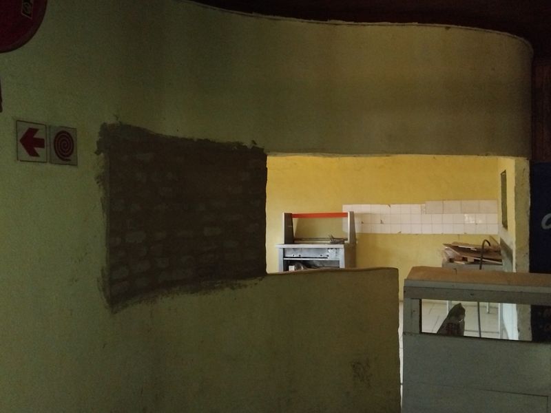 Prime Commercial Property in Promosa – Exceptional Business Opportunity - Photo 6