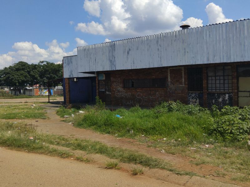 Prime Commercial Property in Promosa – Exceptional Business Opportunity - Photo 5