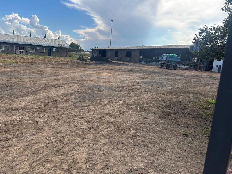 Industrial site in Viljoenskroon - Photo 4