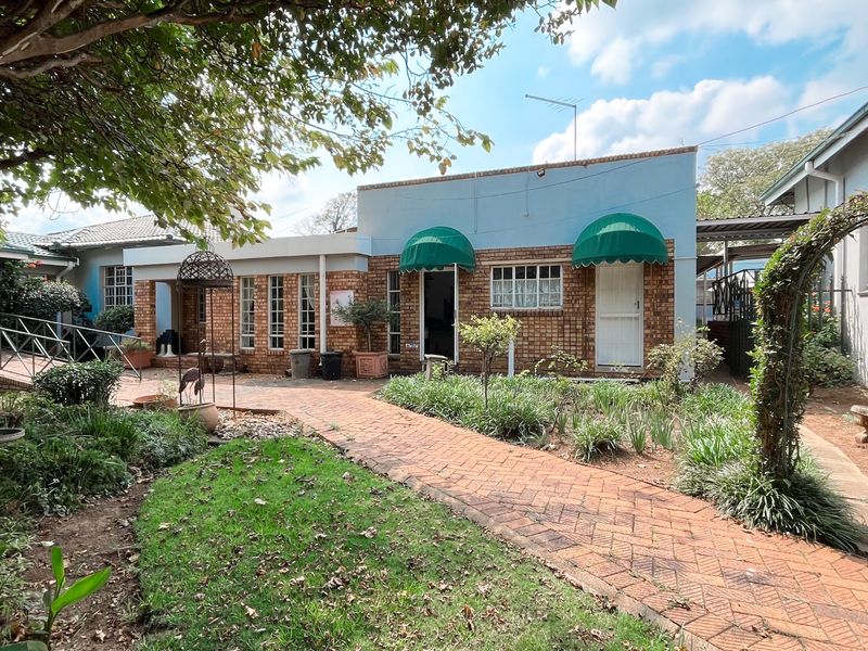 Commercial offices that you can tailor to your needs!! - Photo 7