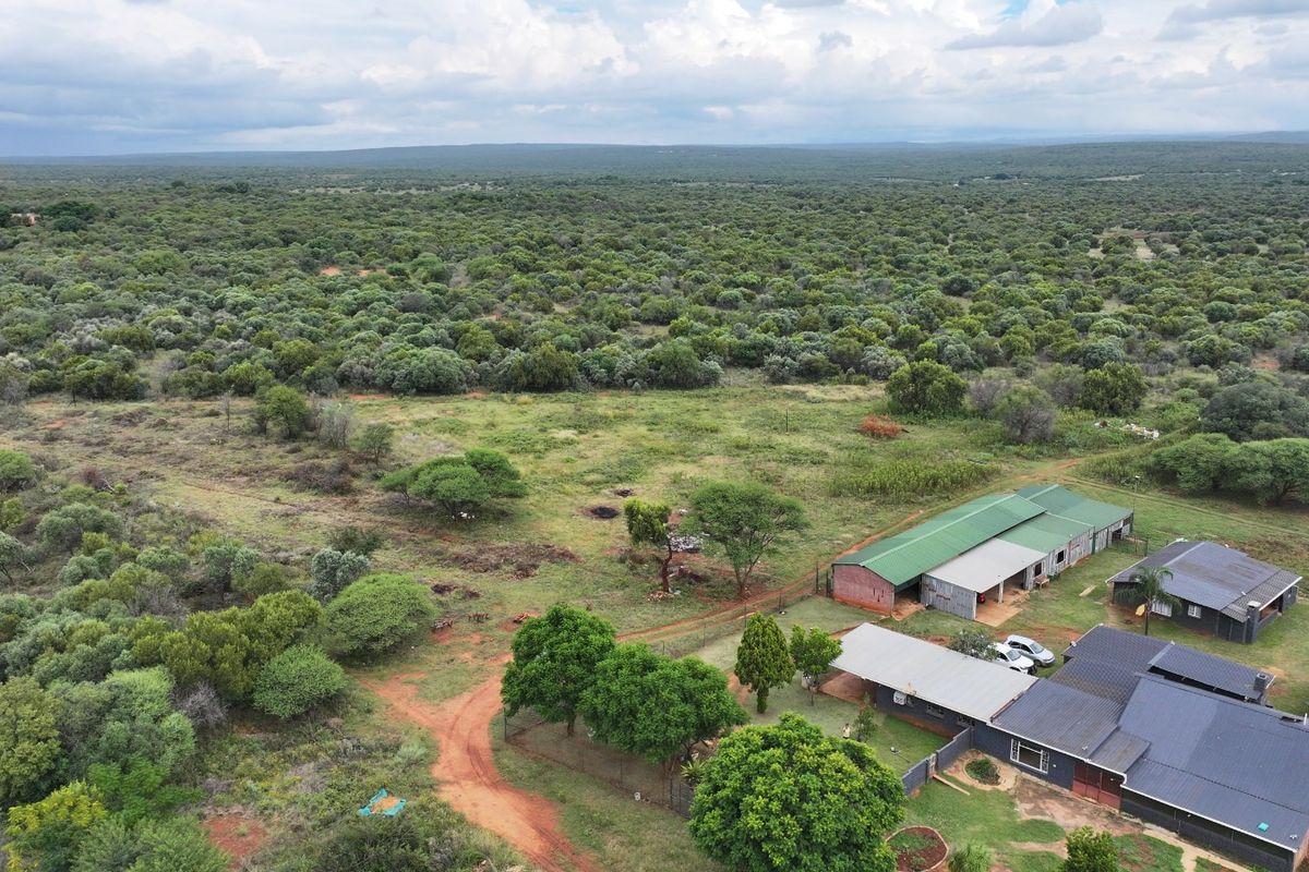 Discover your dream farm in Koster:  Unleash your imagination today! - Photo 3