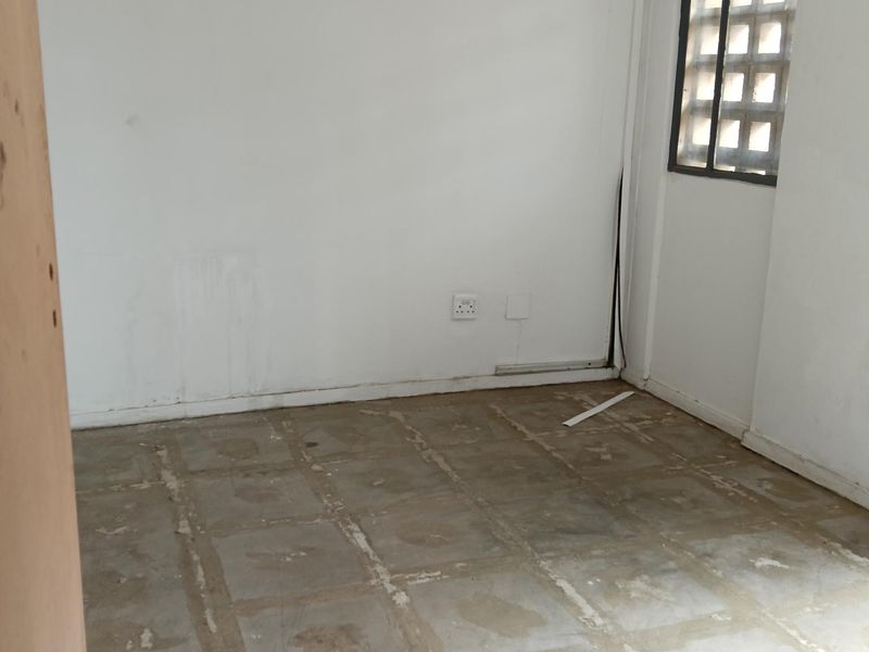 Tomzeil workshop to let - Photo 8