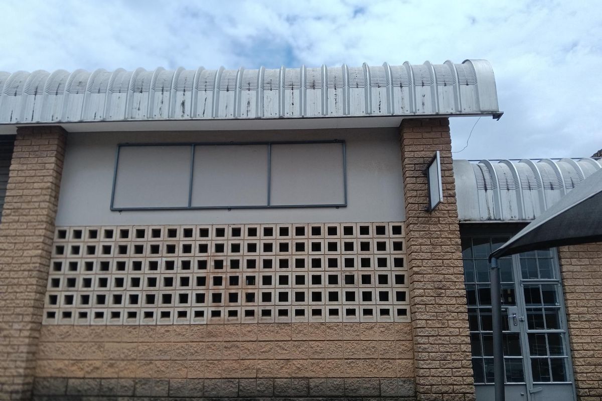 Tomzeil workshop to let - Photo 2