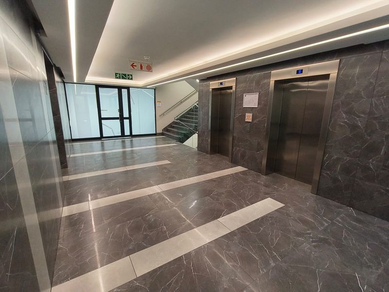 Prime N1-Fronting 1,056m2 Office To Let in Irene Link Precinct – Elevate Your Business Address - Photo 8