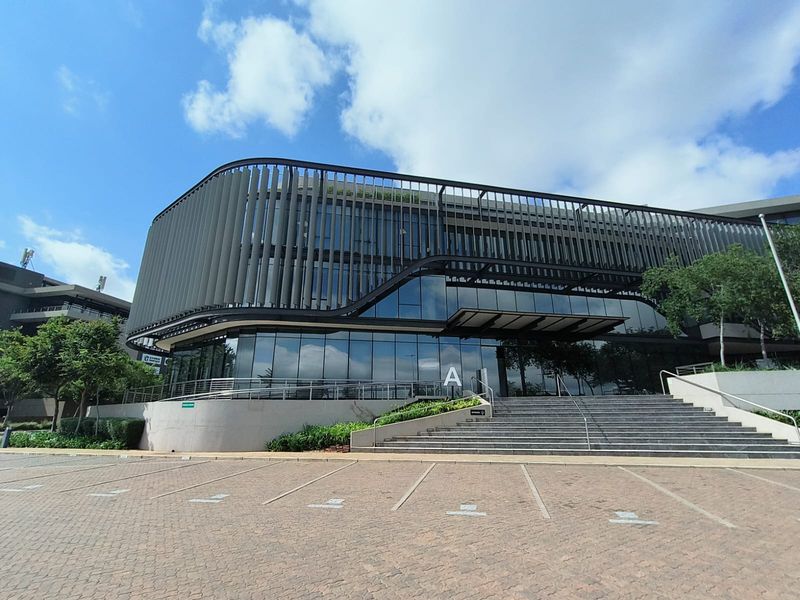 Prime N1-Fronting 1,056m2 Office To Let in Irene Link Precinct – Elevate Your Business Address - Photo 3
