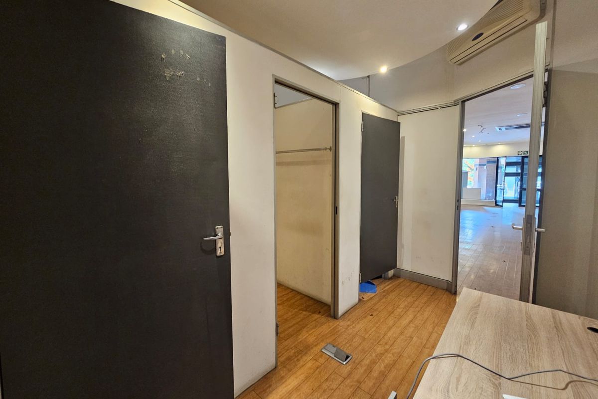 TO LET | High-Visibility Retail Space | Cherry Lane Brooklyn - Photo 5