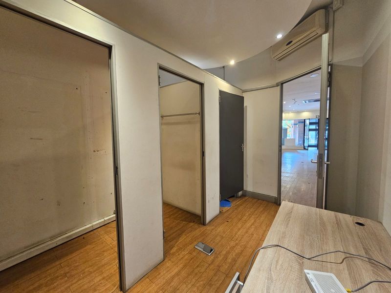 TO LET | High-Visibility Retail Space | Cherry Lane Brooklyn - Photo 4