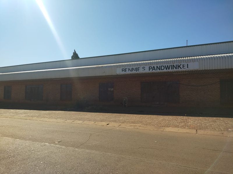 Business Space For Sale - Photo 3