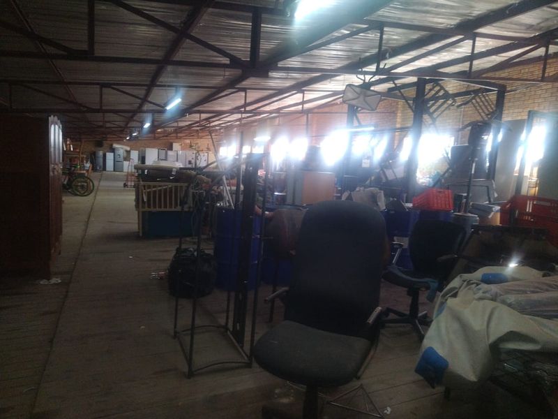 Business Space For Sale - Photo 5