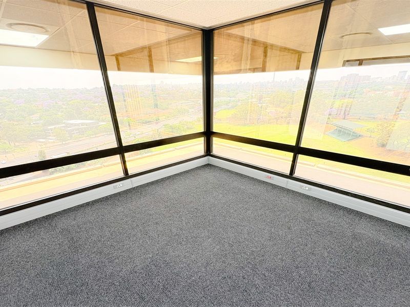 319m2 office space to let in Auckland Park - Photo 7
