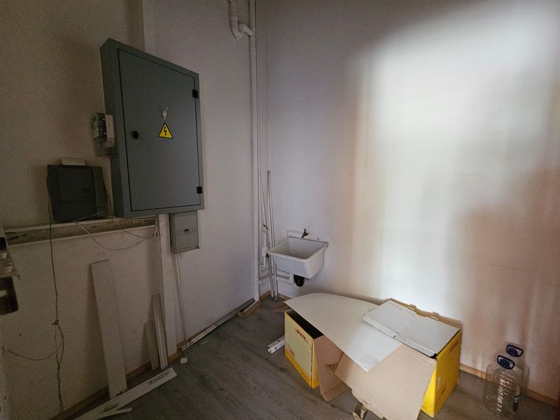 TO LET | High-Exposure Retail Space | Cherry Lane Brooklyn - Photo 6