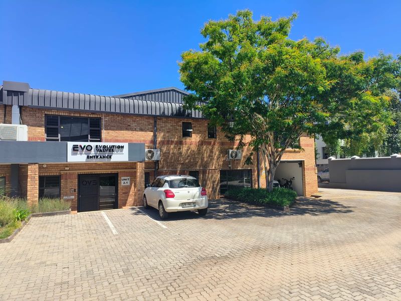 870m2 Warehouse with Office Space To Let in Route 21 Corporate Park, Irene, Centurion - Photo 3
