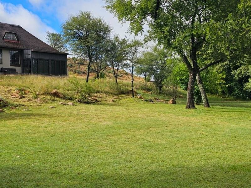 Private Bushveld Escape on the Vaal River - Photo 8