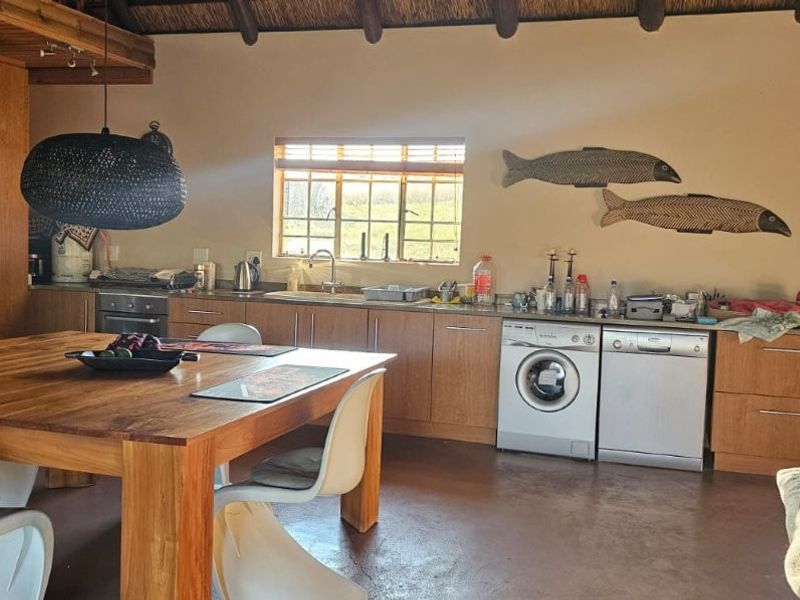 Private Bushveld Escape on the Vaal River - Photo 9