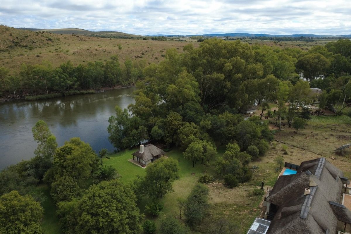Private Bushveld Escape on the Vaal River - Photo 5