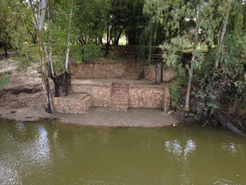 Private Bushveld Escape on the Vaal River - Photo 4