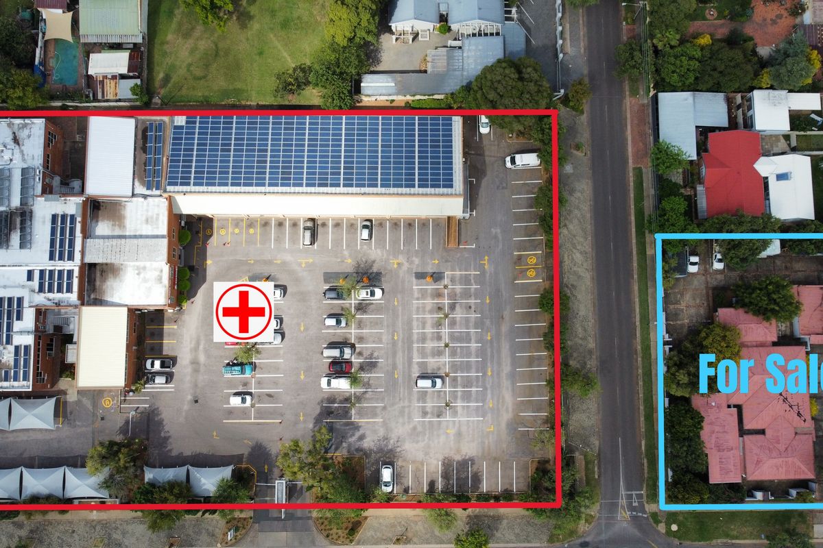 Prime Corner Office Property with Medical & Office Rights | DUAL MANDATE - Photo 2