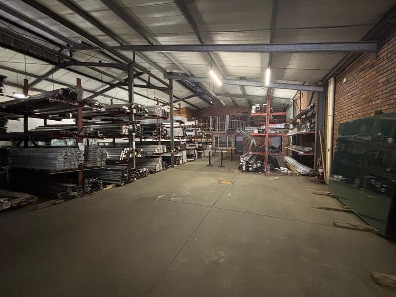 870Sqm Factory for Sale in Pmb CBD at R3500000-00 plus Vat - Photo 10