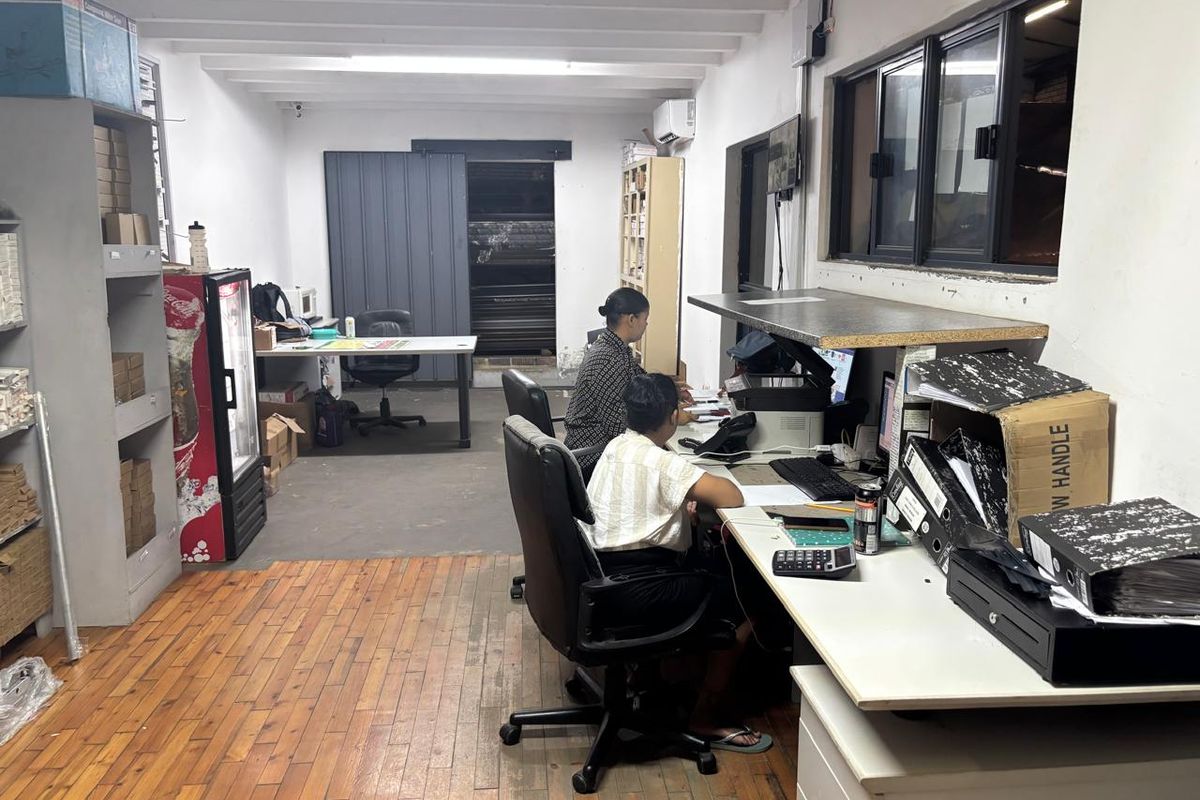 870Sqm Factory for Sale in Pmb CBD at R3500000-00 plus Vat - Photo 3