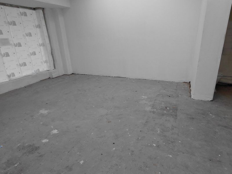 Retail Shop To Rent At Sammy Marks Pretoria Central - Photo 5