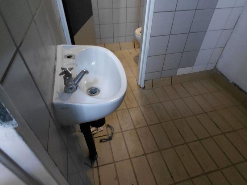 324m2 Shop To Let In Sammy Marks Square,  Pretoria Central - Photo 7