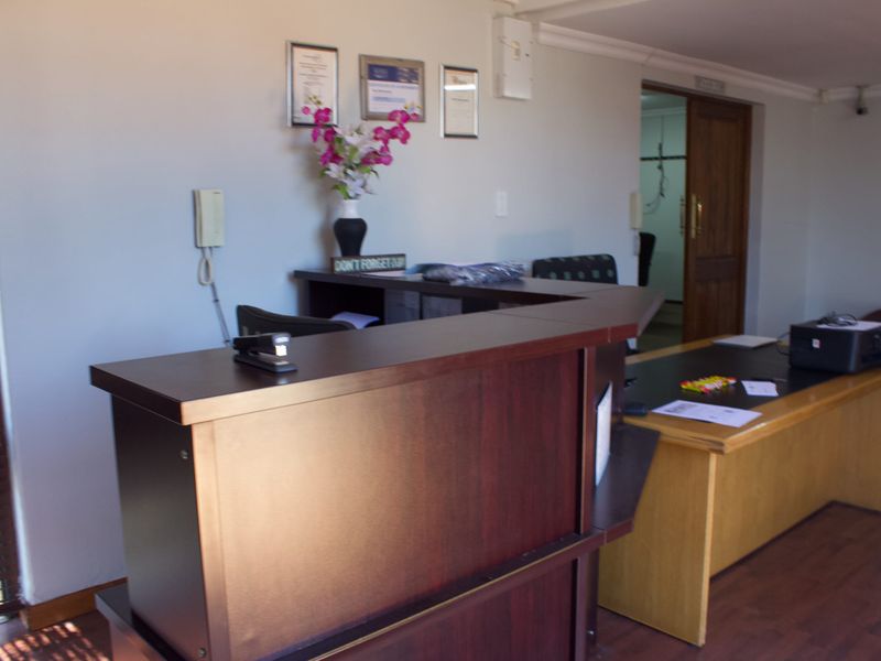 Commercial Property in Monument Road Nimrod Park - Photo 5