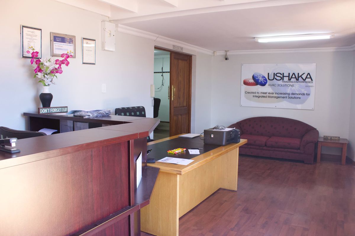 Commercial Property in Monument Road Nimrod Park - Photo 4