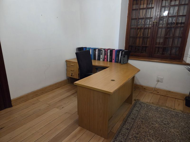 Prime Office Space to Let in the Historic Parsonage – 45 Church Street, Tulbagh - Photo 4