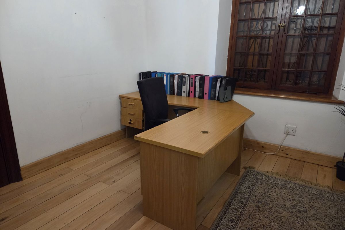 Prime Office Space to Let in the Historic Parsonage – 45 Church Street, Tulbagh - Photo 4